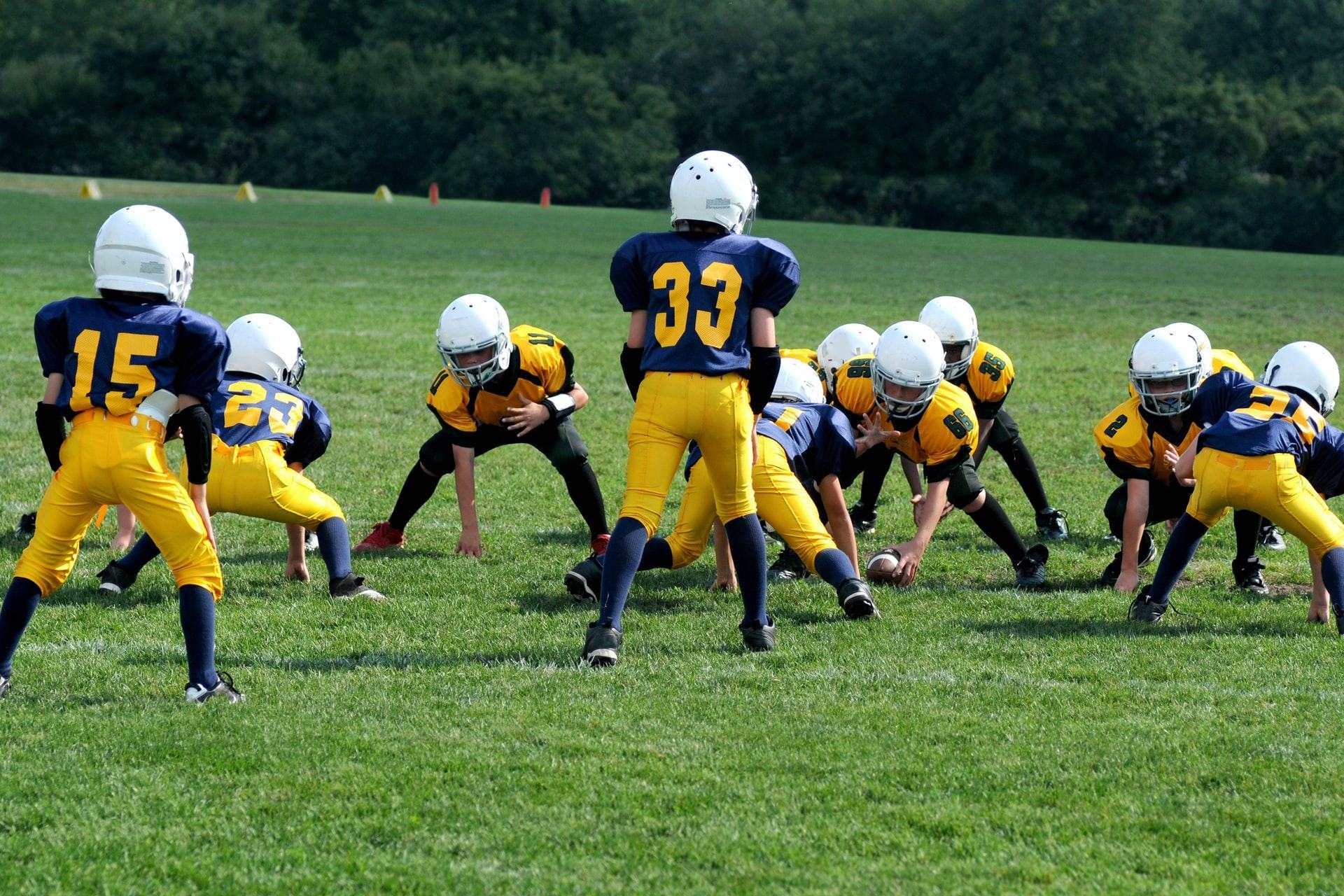 Can you wash football shoulder pads in washing machine