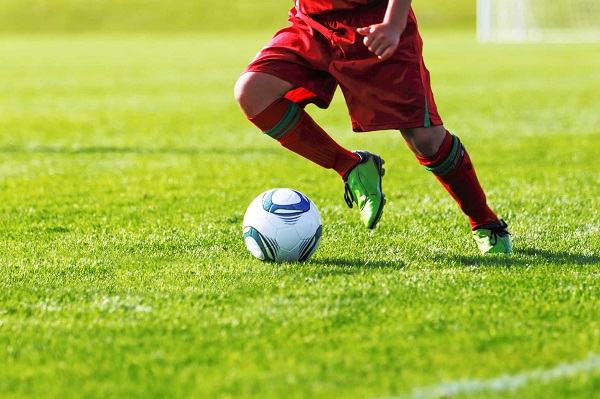 sådan dribler du en fodbold scottfujita
