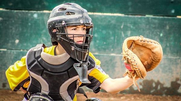 best youth catchers gear 1