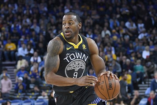 nbaの歴史の中で最もブザービーターを持っている人スコットフジタ2