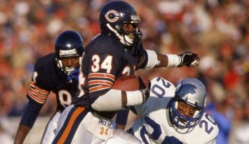 Top 12 Best Running Backs of All Time [2022 Updated]