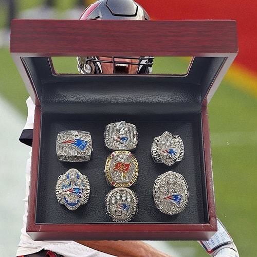 how many rings does tom brady have scottfujita 4