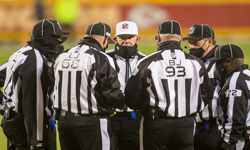 How Much Do NFL Refs Make? Requirements to Be NFL Refs