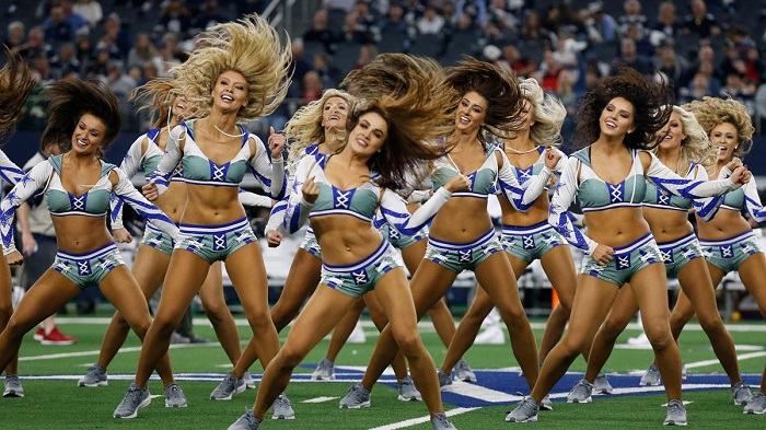 which nfl teams don't have cheerleaders