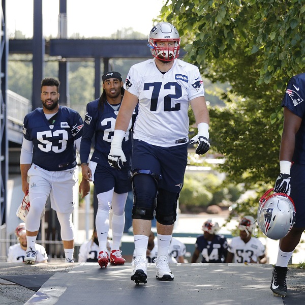 Who Is The Tallest NFL Player Ever In League History 