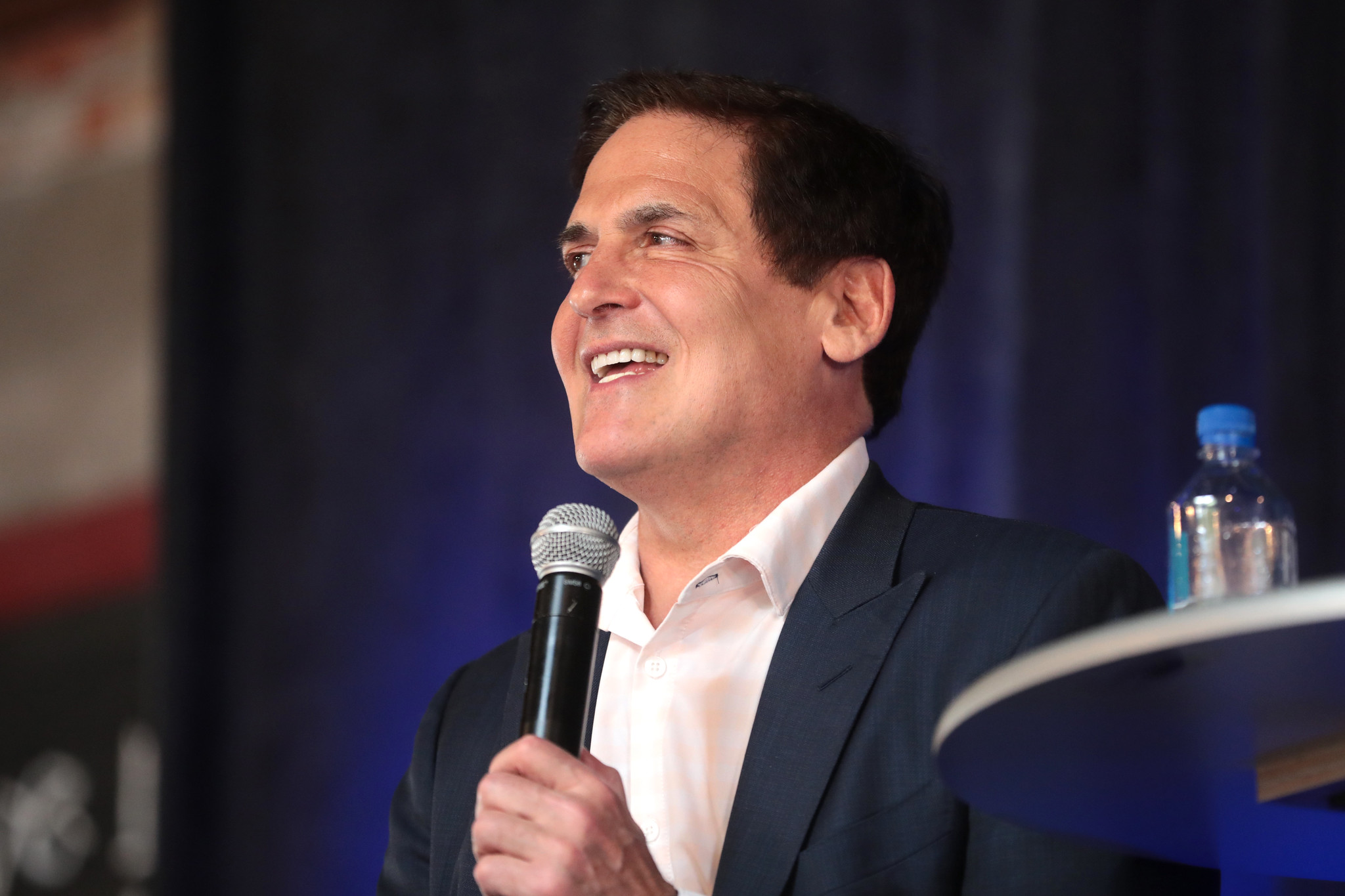 what basketball team does mark cuban own scottfujita