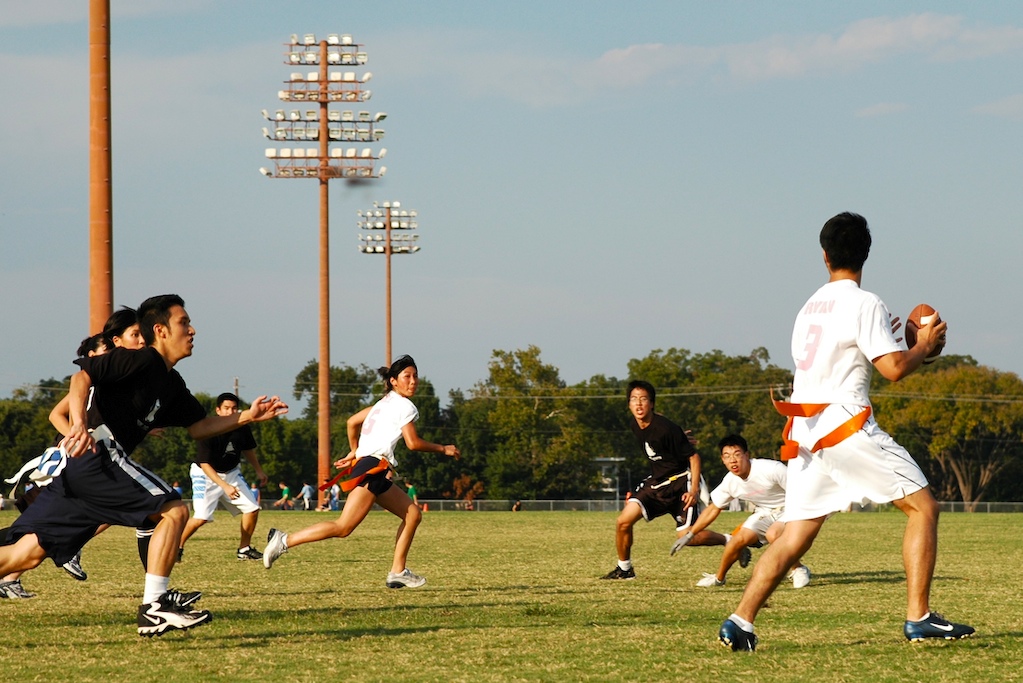 what is flag football scottfujita